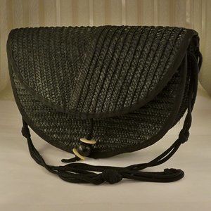 Genie Black Woven Bag